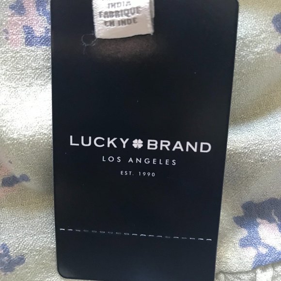 Lucky Brand Floral Blouse (NWT) - Picture 13 of 15